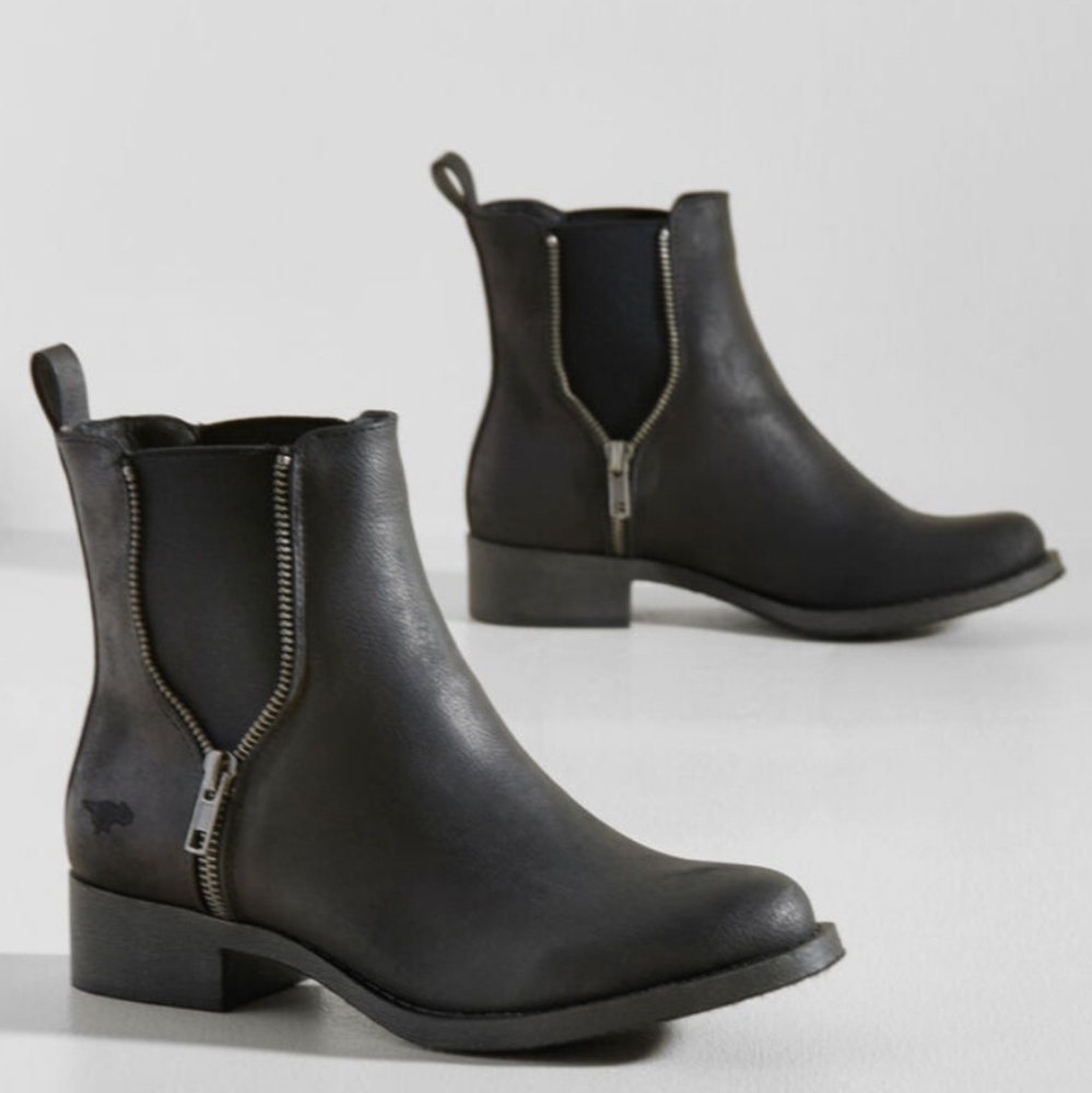 Modcloth Rocket Dog Casual Influence Bootie (New)